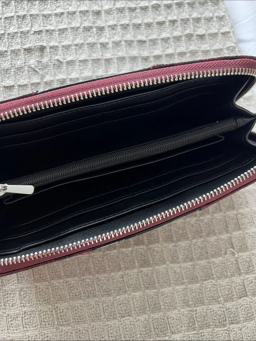 Wallet.